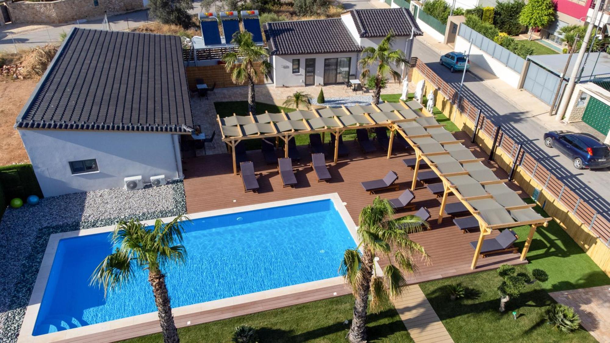 Apartment Paradise *