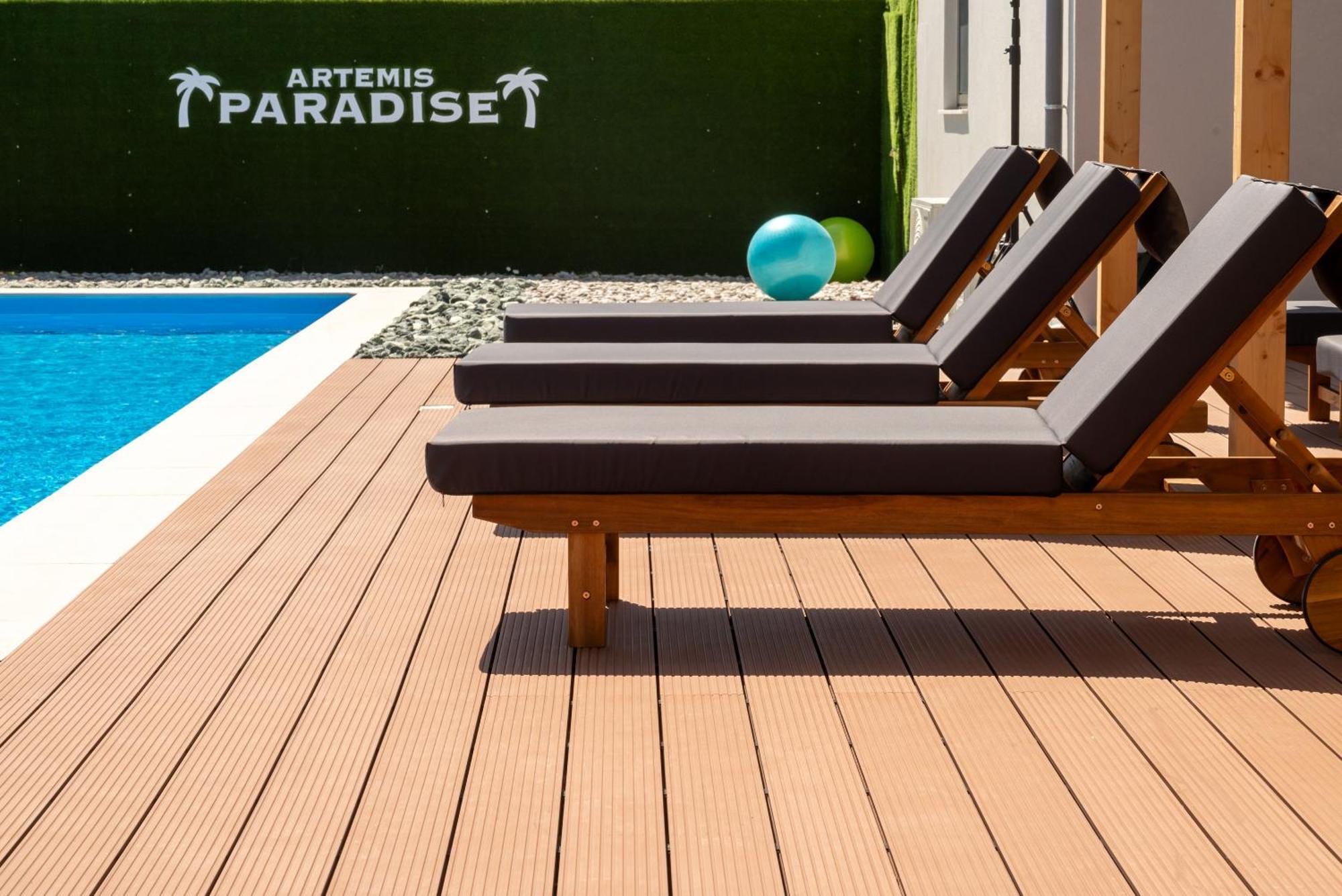Paradise Apartment *